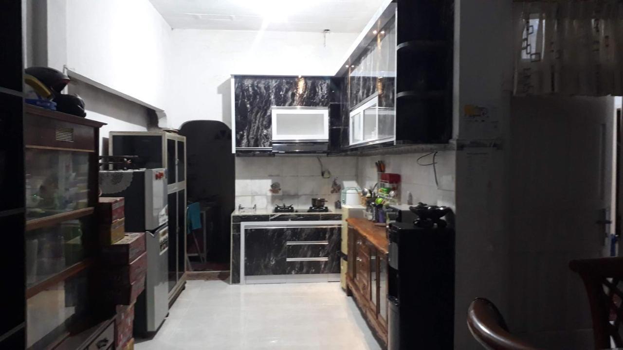 Bumimi Homestay Painan Exterior photo